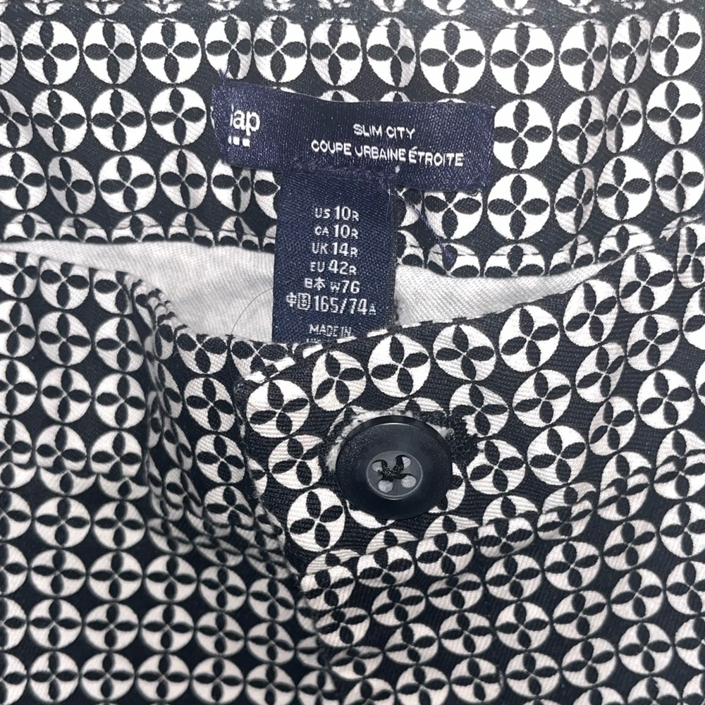 Gap- Black/White Pattern 10 Regular Slim Pants - image 3
